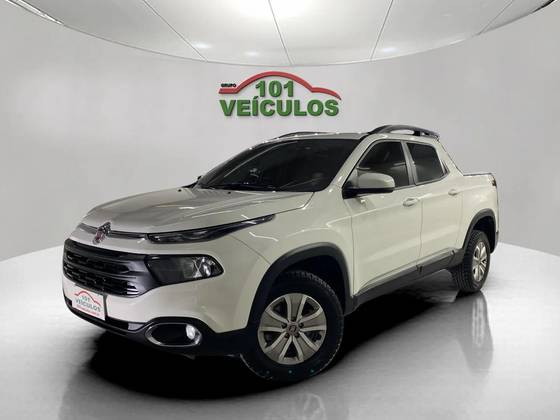 FIAT TORO 1.8 16V EVO FLEX FREEDOM AT6 FIAT TORO 1.8 16V EVO FLEX FREEDOM AT6